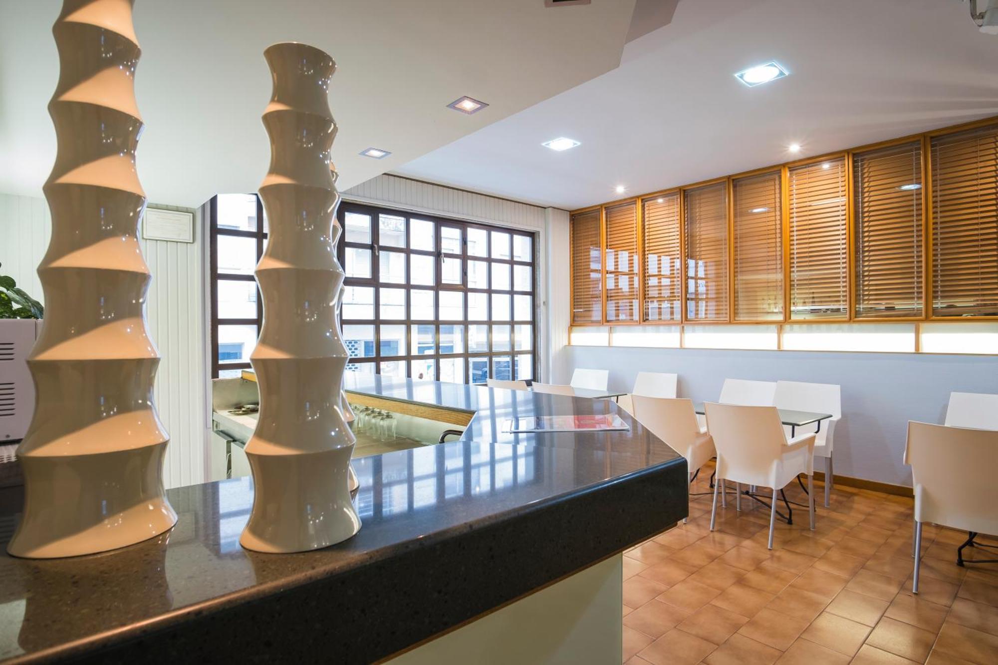Hotel Alda בוירו מראה חיצוני תמונה