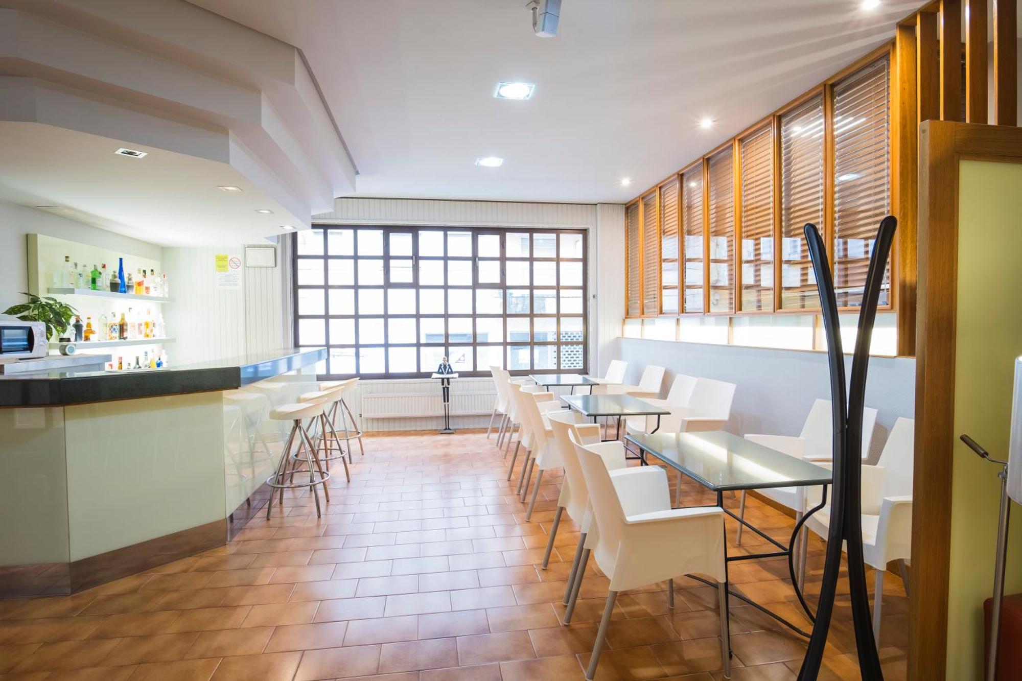 Hotel Alda בוירו מראה חיצוני תמונה