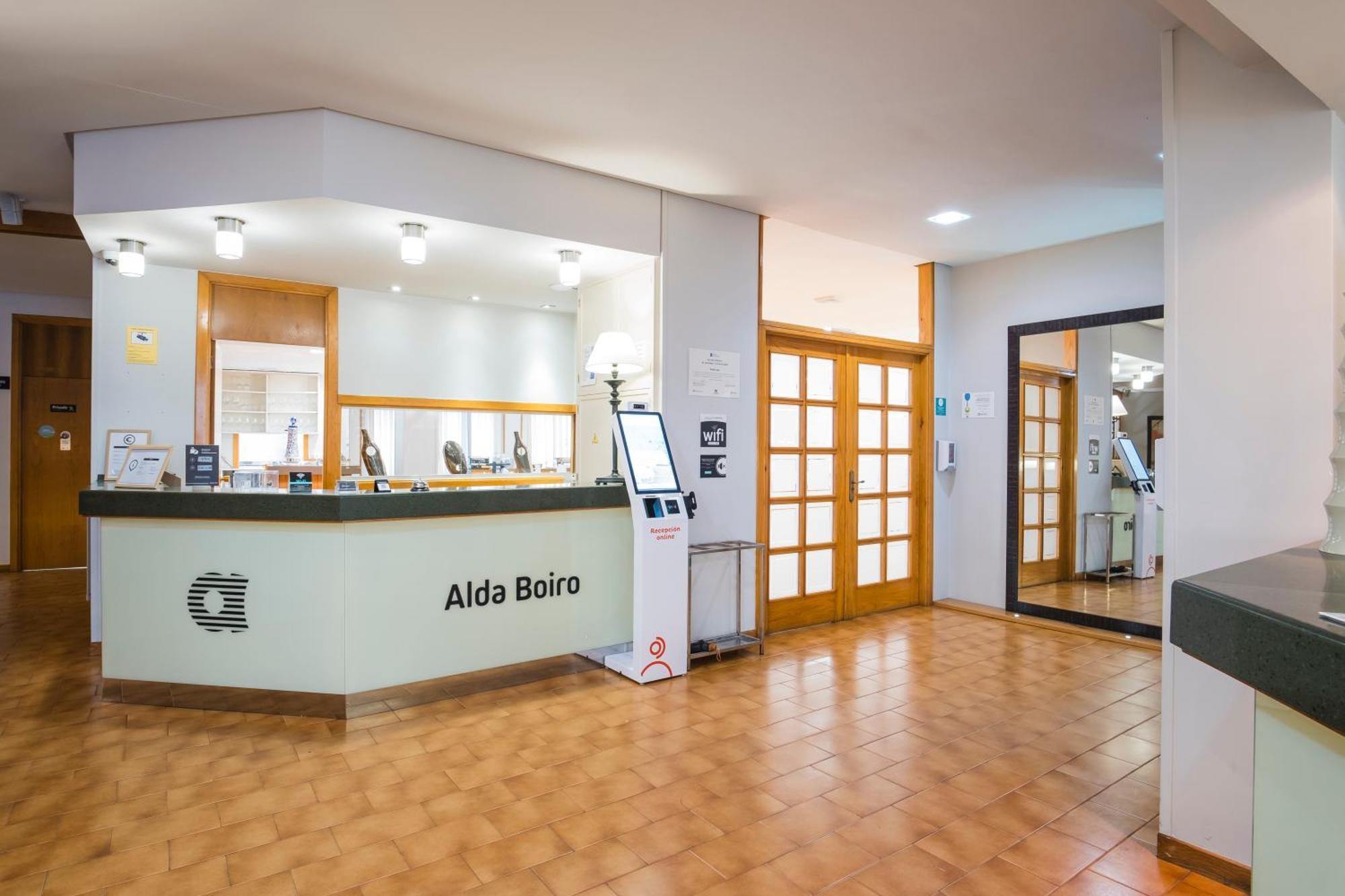 Hotel Alda בוירו מראה חיצוני תמונה