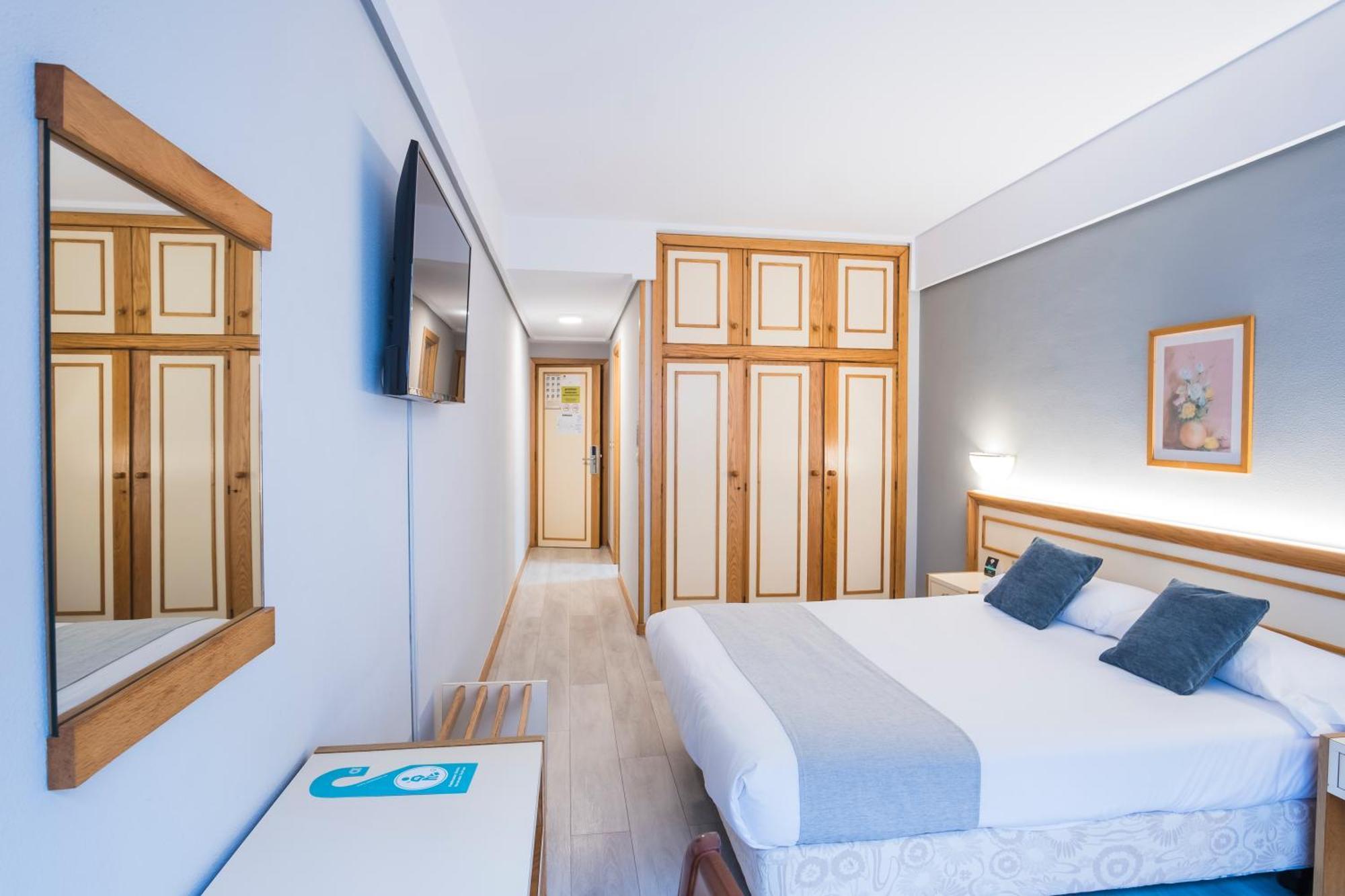 Hotel Alda בוירו מראה חיצוני תמונה