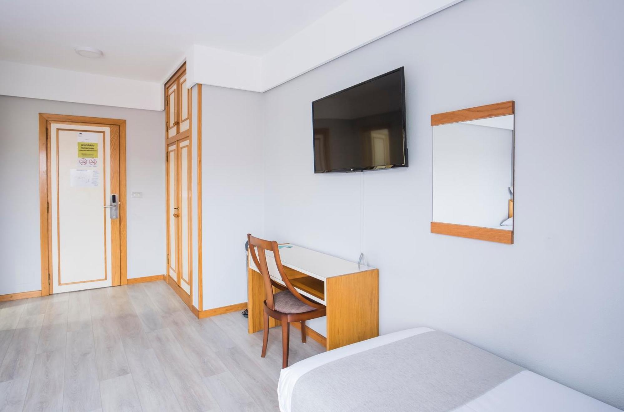 Hotel Alda בוירו מראה חיצוני תמונה
