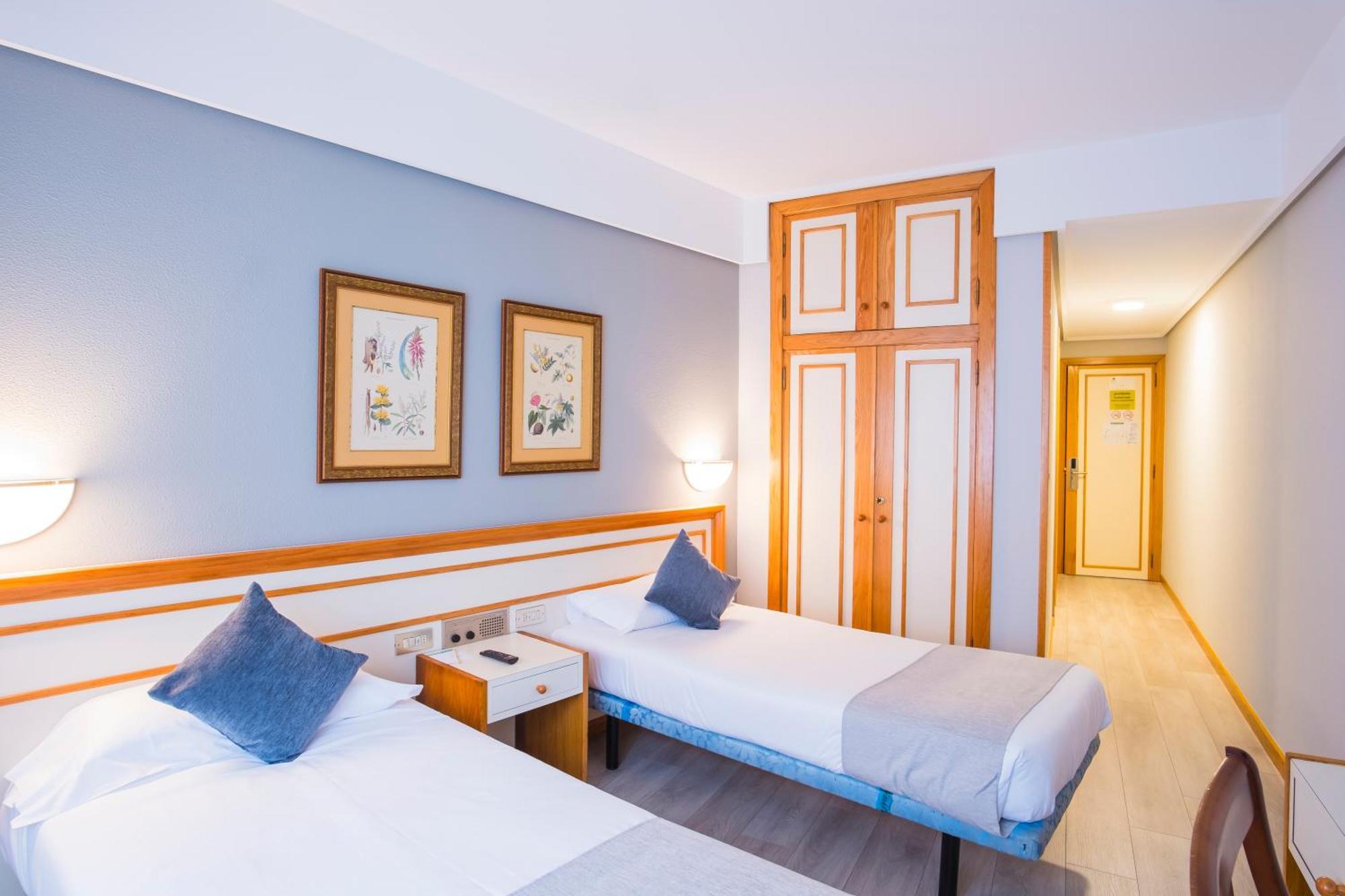 Hotel Alda בוירו מראה חיצוני תמונה