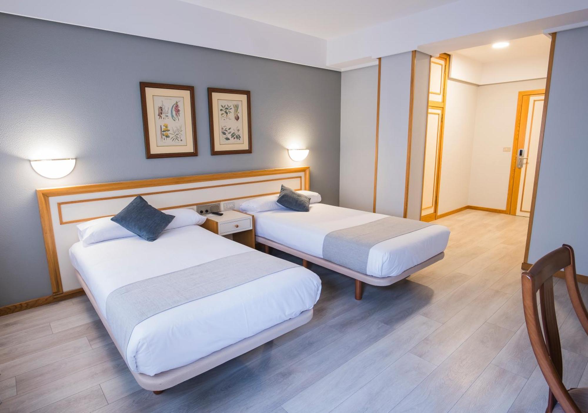 Hotel Alda בוירו מראה חיצוני תמונה